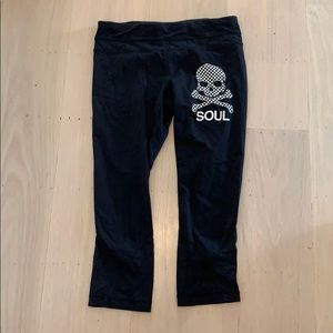 Lululemon SoulCycle Capri Leggings (8)